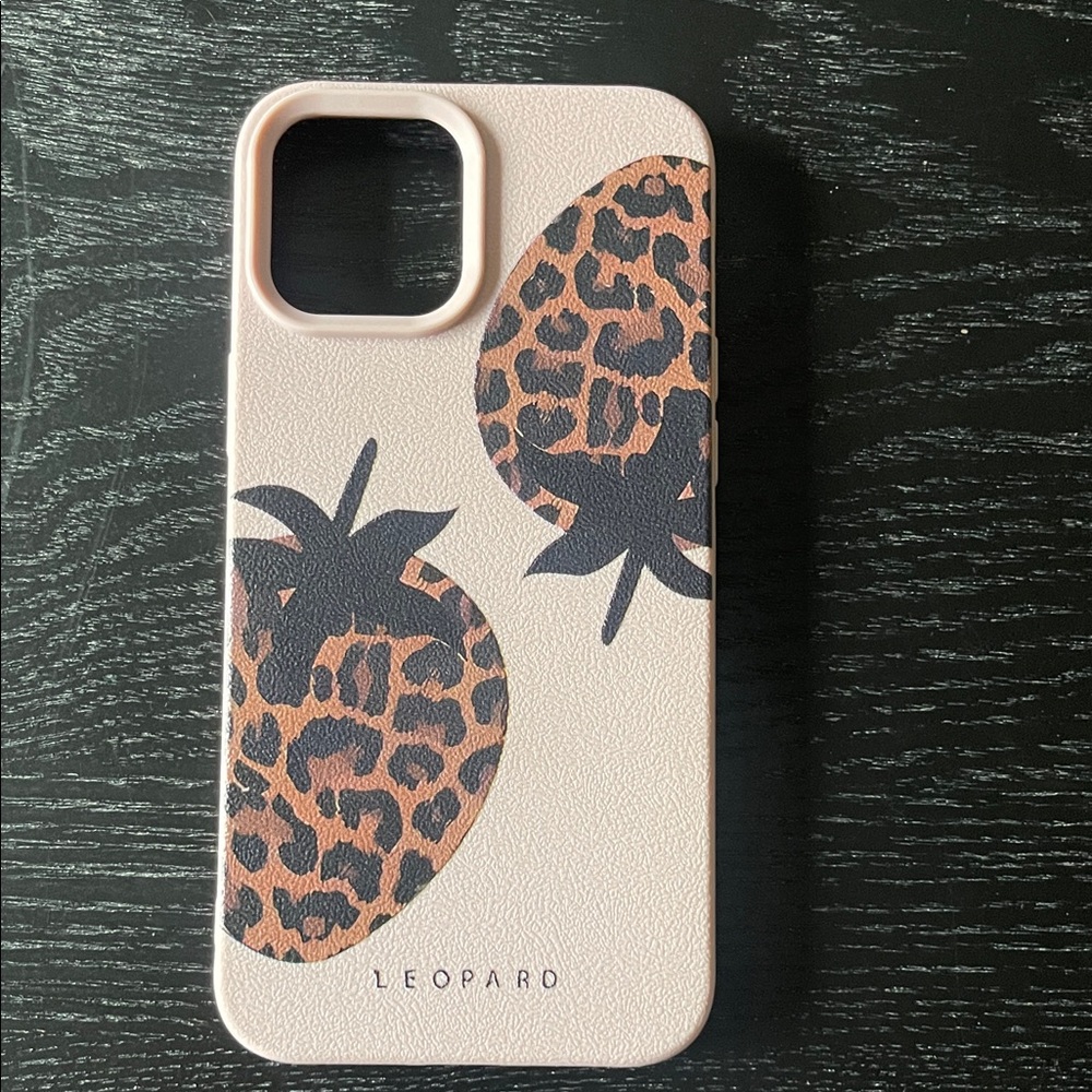 12 PRO MAX IPHONE CASE